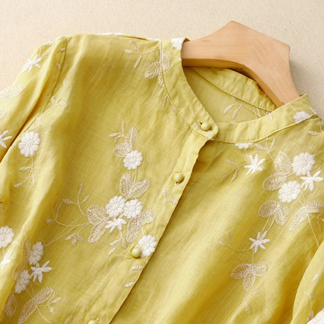 Liva™ | Broderet bluse