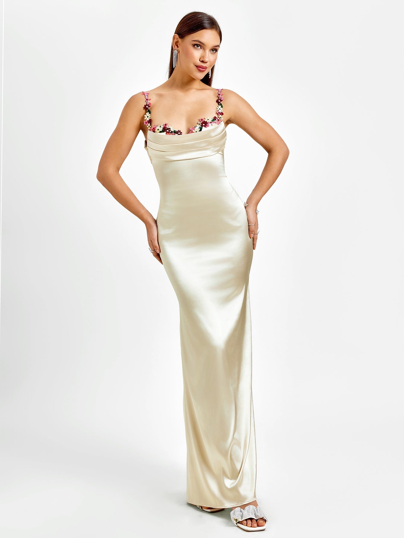 Isabella Satin Gown | Maxi Kjole