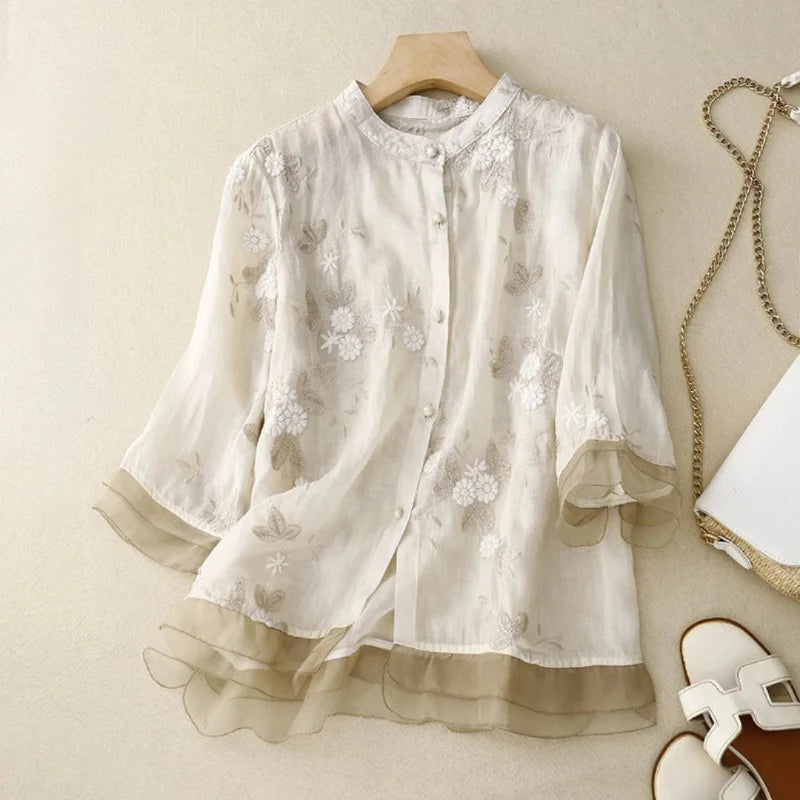 Liva™ | Broderet bluse