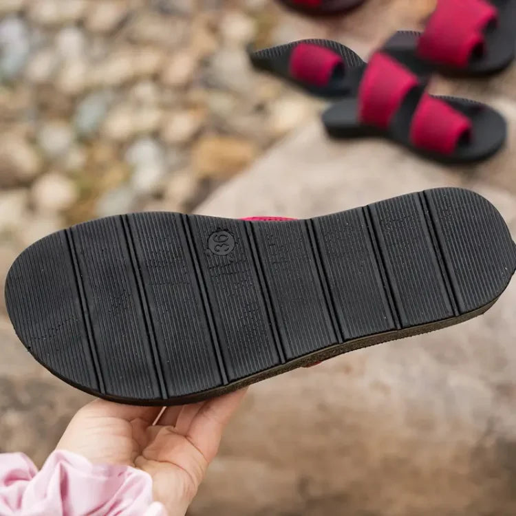 Hanna™ | Sandle fra perforeret mesh