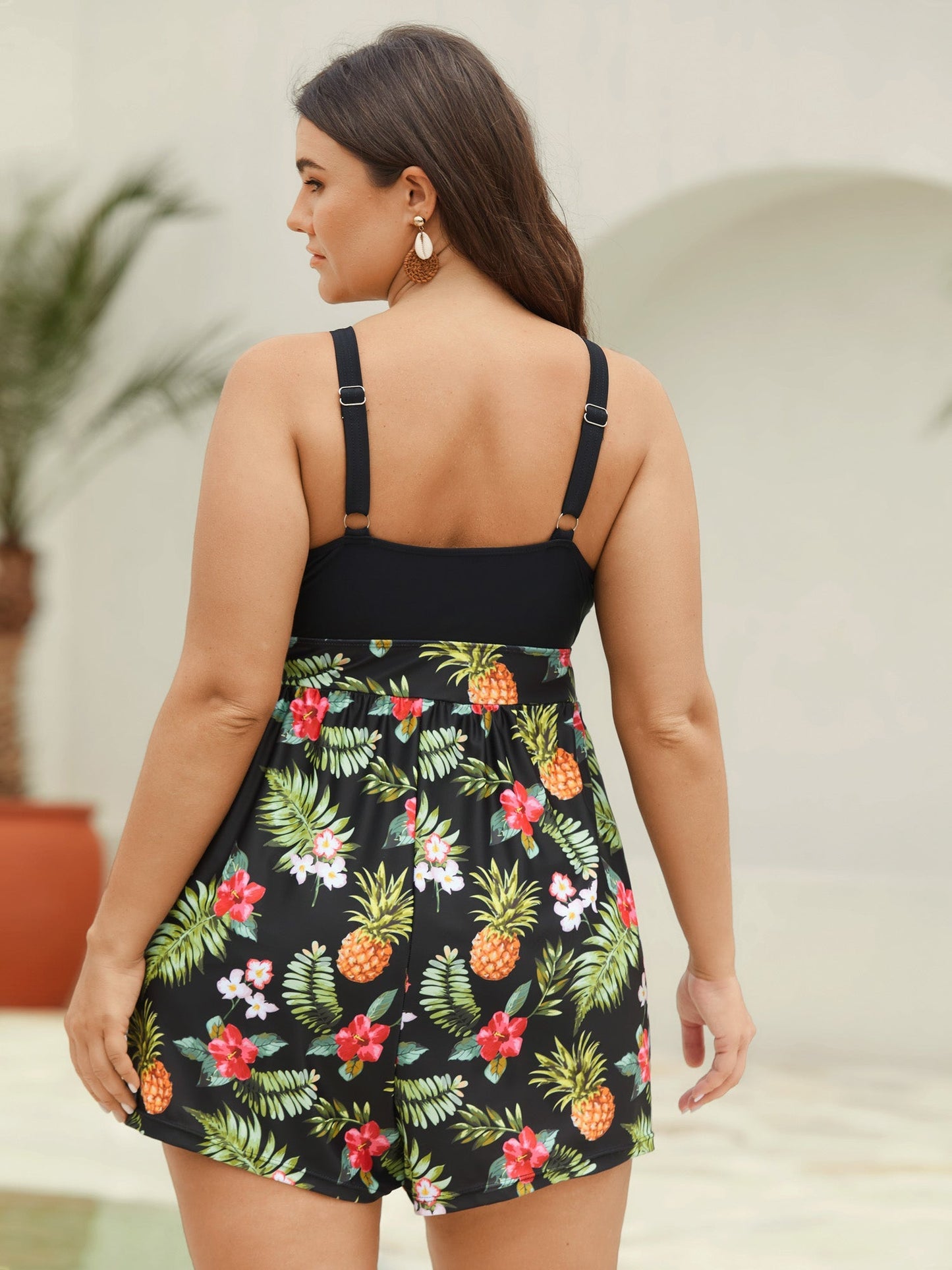 Plus Size Badedragt med Shorts & Blomsterprint