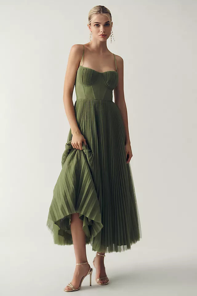 Avero™ | Midi Kjole Chic og Elegant