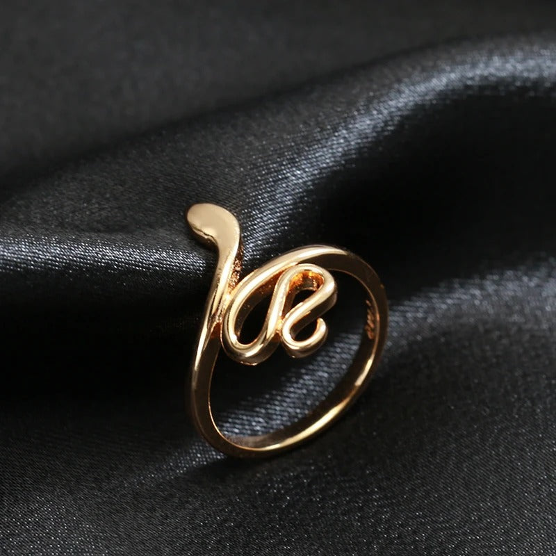 Elegant ring i rosaguldplatering