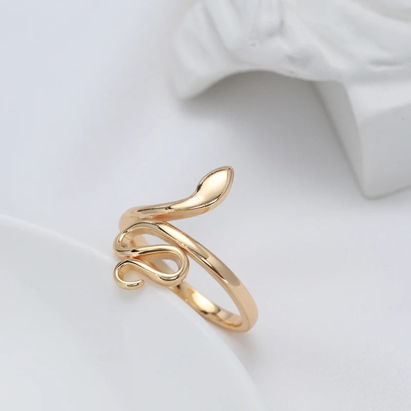 Elegant ring i rosaguldplatering