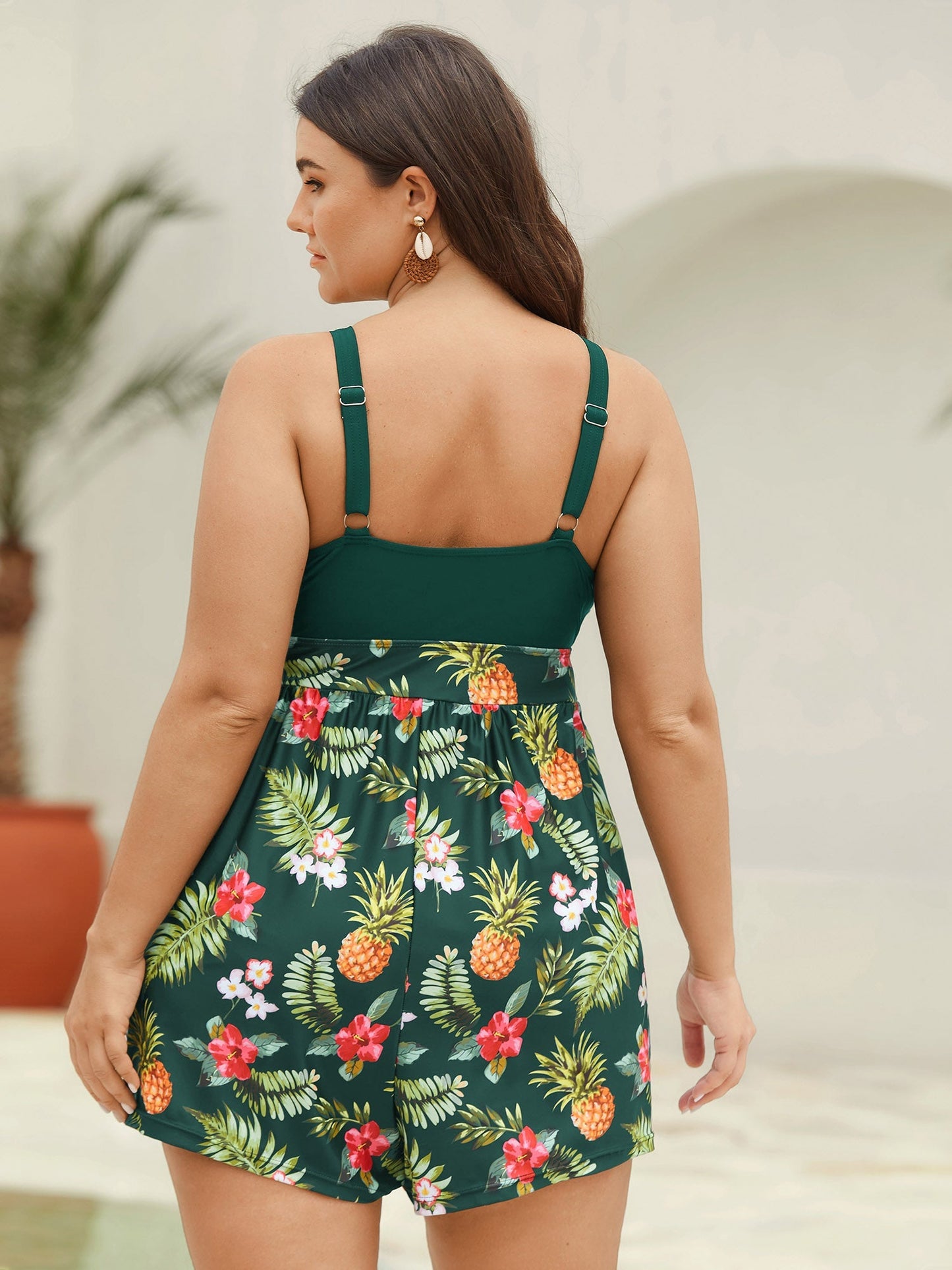 Plus Size Badedragt med Shorts & Blomsterprint