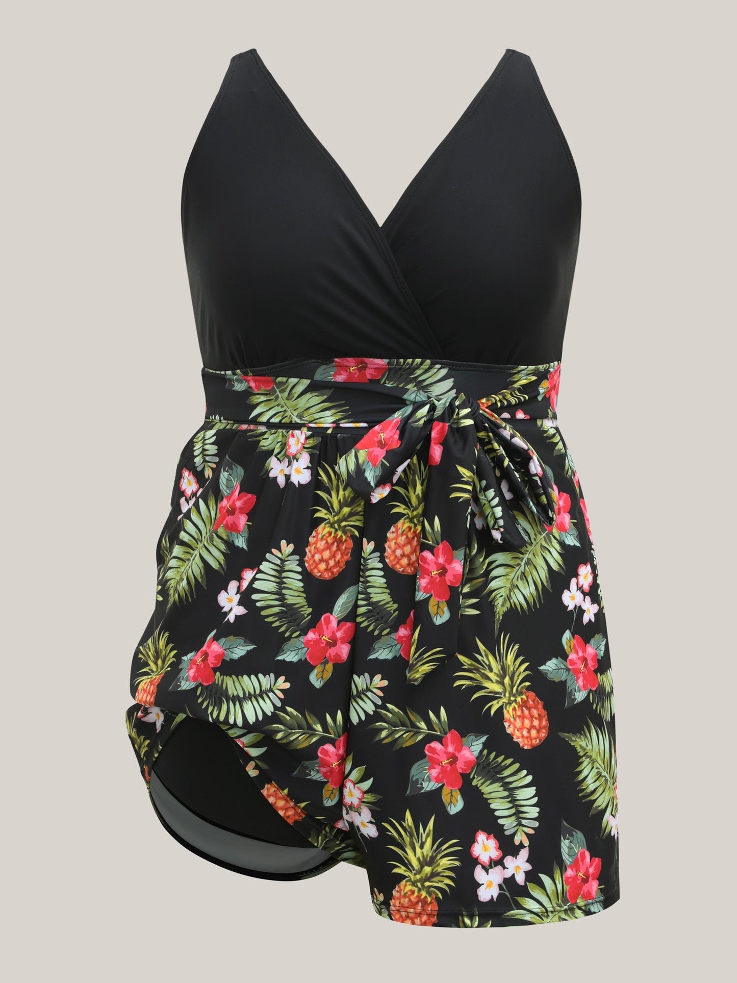 Plus Size Badedragt med Shorts & Blomsterprint