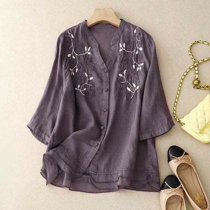 Laurienne™ | Broderet Bluse med Knapper