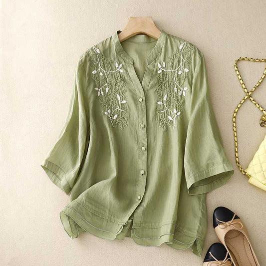 Laurienne™ | Broderet Bluse med Knapper