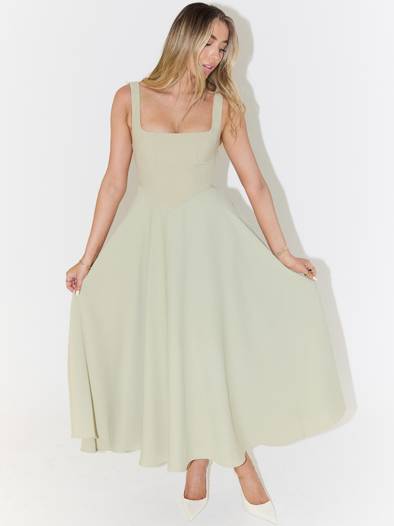 Amalie – Elegant midikjole