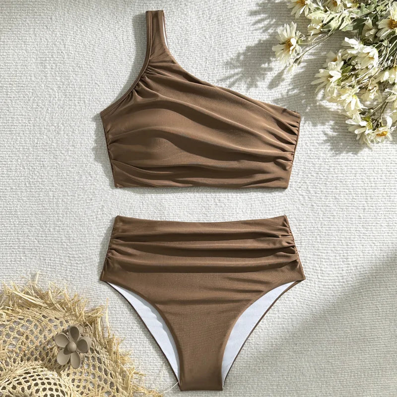 Bikini-sæt med én skulder og høj talje