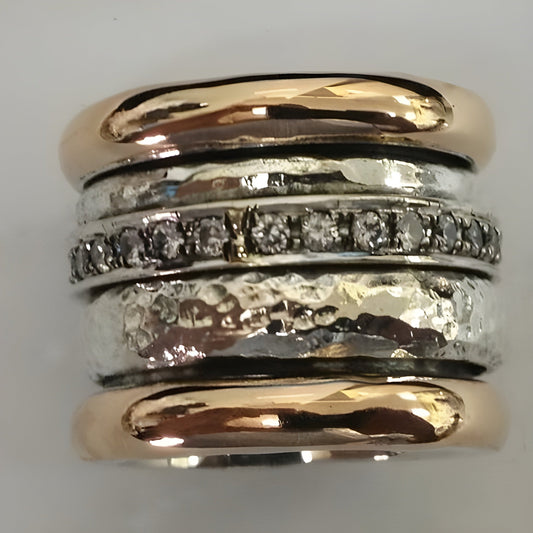 Lager på lager tyk guldring i vintage-stil
